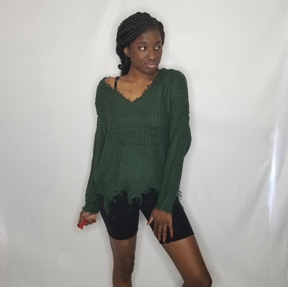 Hunter Green Frayed Long Sleeve V Neck Sweater
